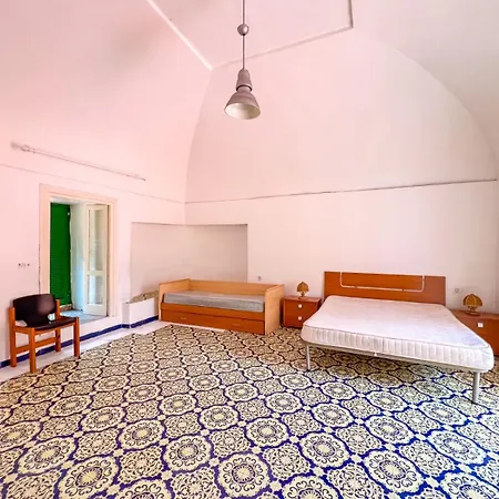 Raffaele Musto Apartmanhotel