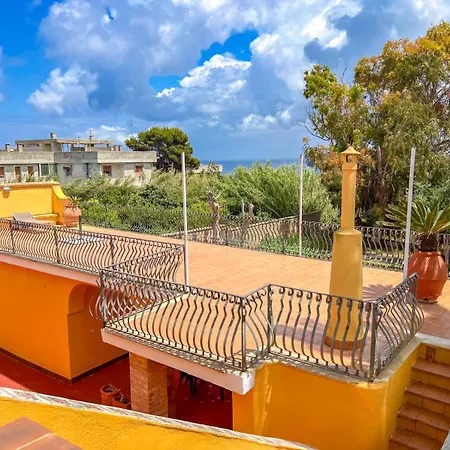 Aparthotel Raffaele Musto Ventotene